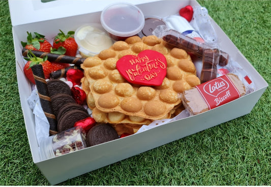 Bubble waffle Valentines treat box